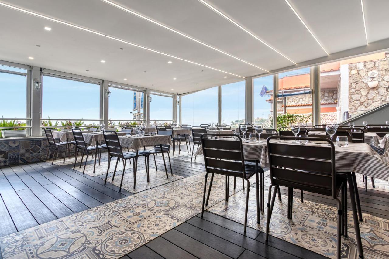 Hotel Prestige Sorrento Exteriör bild