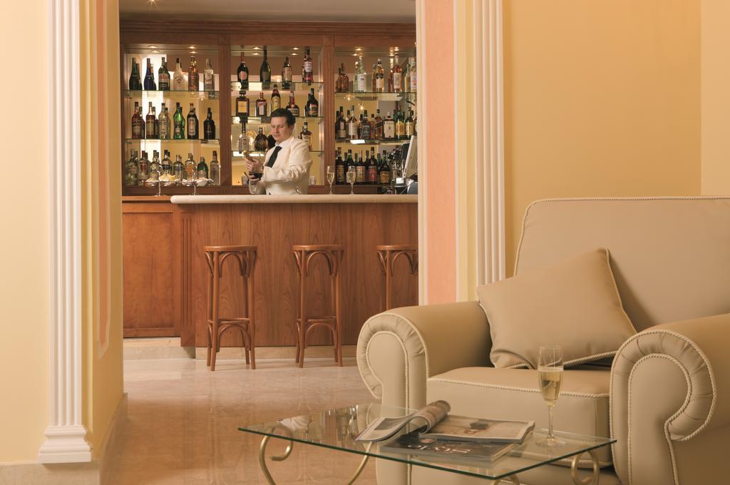 Hotel Prestige Sorrento Restaurang bild